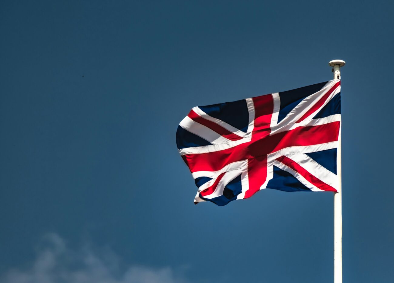 The Security Risks Behind the UK's New £816 Million Online Visa Test