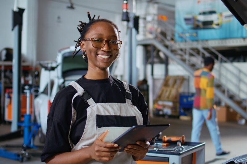 Manufacturing Skills: 5 Skills You Need to Advance Your Career
